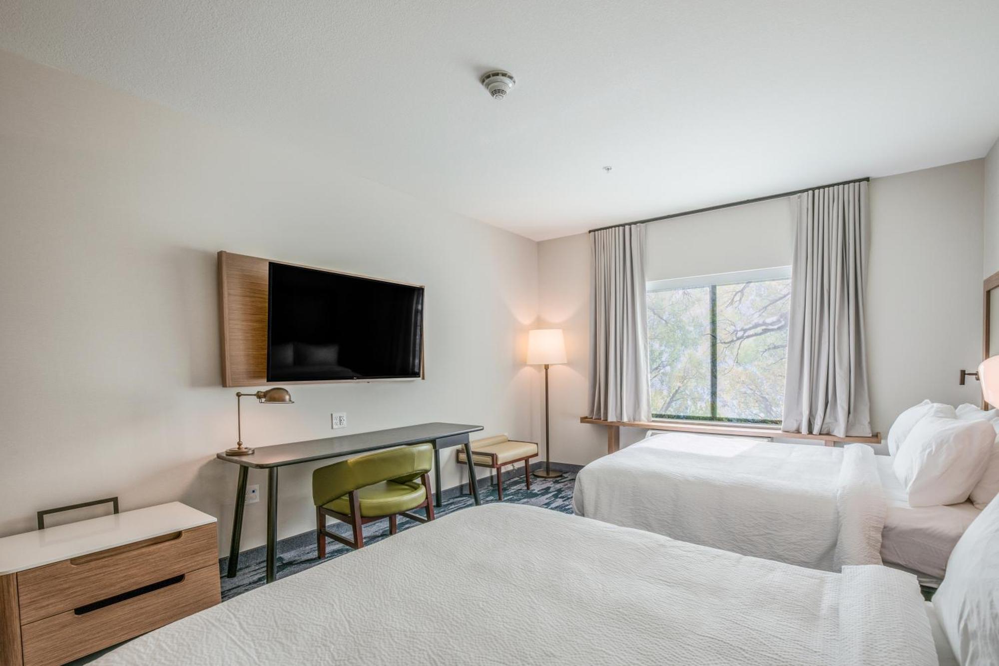 Holiday Inn Express & Suites Platteville By Ihg Экстерьер фото