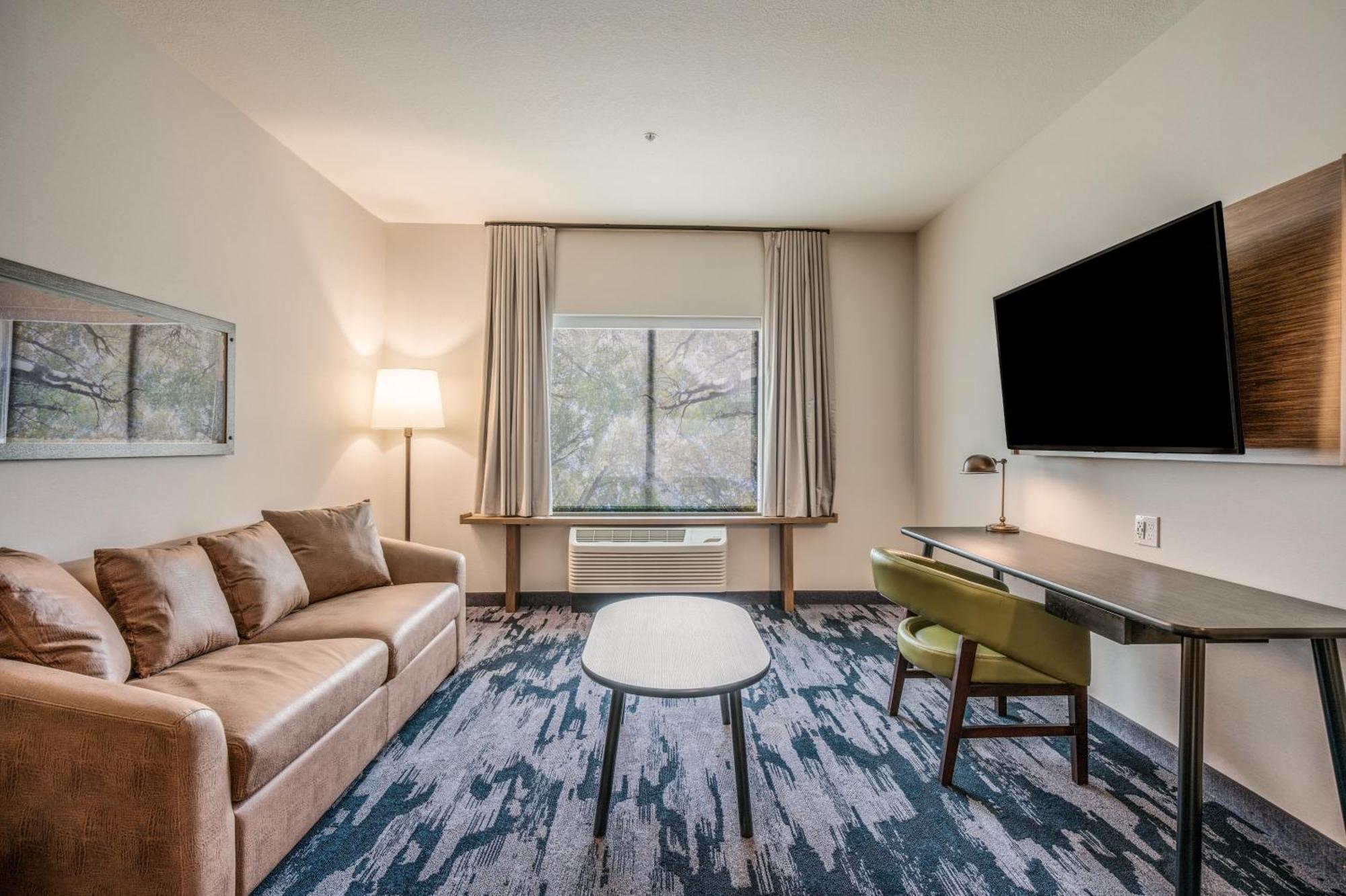 Holiday Inn Express & Suites Platteville By Ihg Экстерьер фото